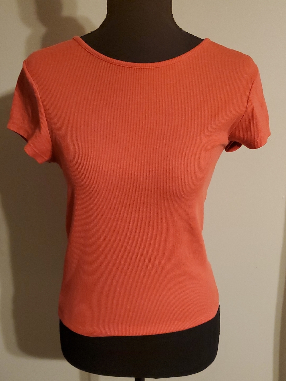 American Eagle Outfitters Coral Ribbed Short Sleeve Tee
